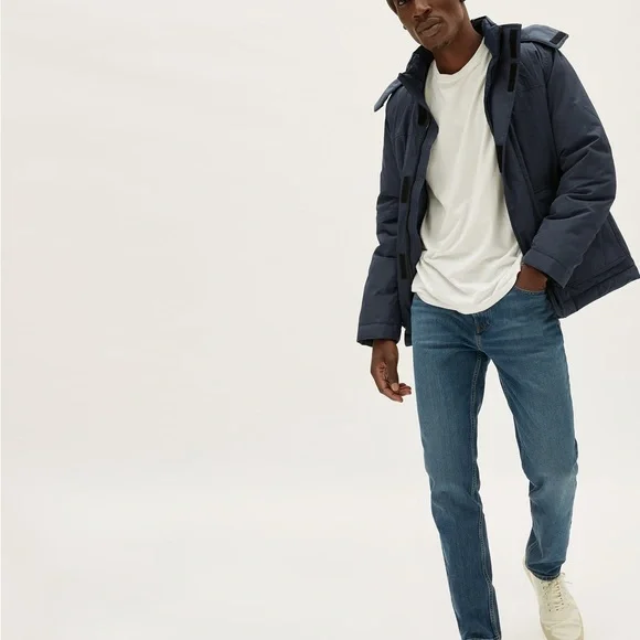 Everlane Men’s Renew Short Parka - Picture 3 of 10